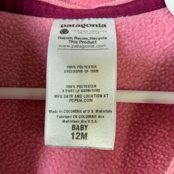 Patagonia Pink Hooded Baby Synchilla Fleece Bunting - Picture 4 of 4